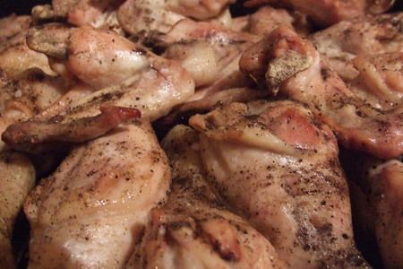 Фото к рецепту: Куриные крылышки и голени