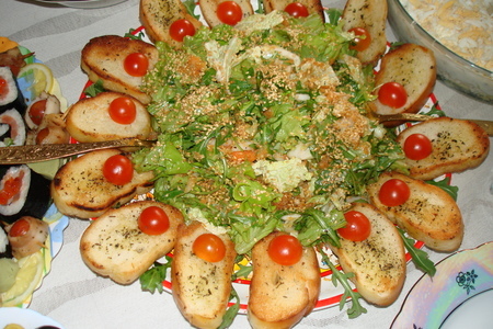 Фото к рецепту: Салат "зеленый с кунжутом"