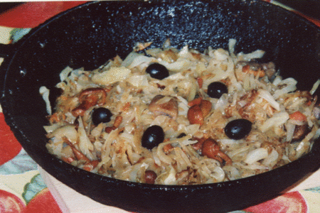 Фото к рецепту: Грибная солянка с оливками