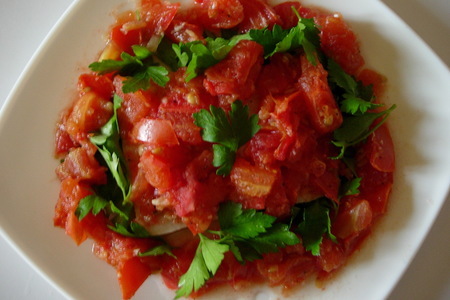 Фото к рецепту: Хек с томатно-имбирным соусом