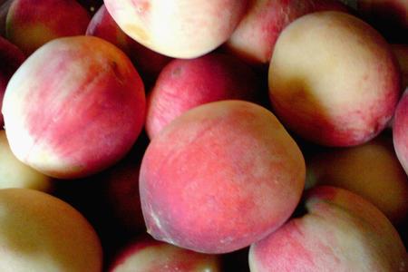 Фото к рецепту: Варенье из персиков