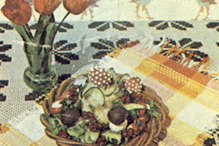 Фото к рецепту: Салат овощной «грибок»