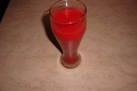 Фото к рецепту: Сок томатный