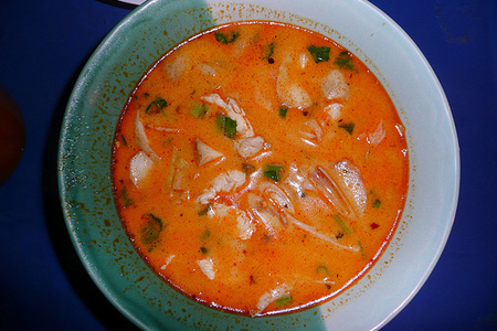 Фото к рецепту: Тайландский суп