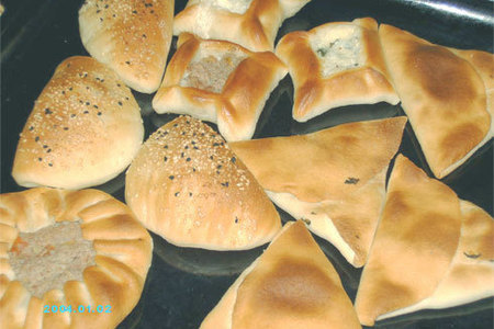 Фото к рецепту: Пирожки по ливански , есть постные