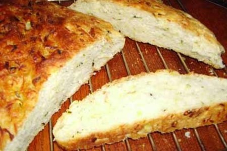 Фото к рецепту: Хлеб с кабачками
