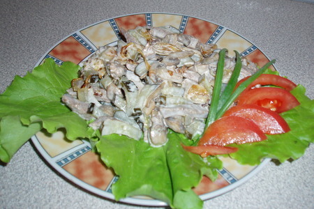Фото к рецепту: Языкатый салат