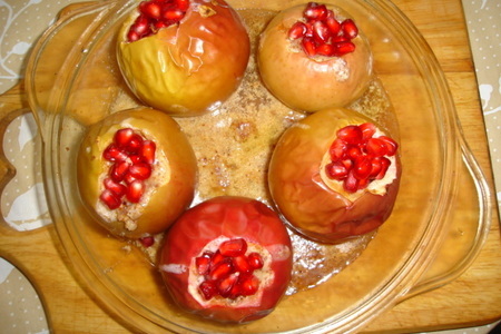 Фото к рецепту: Яблоки запеченые