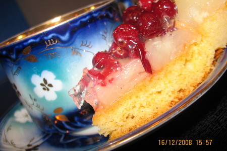 Фото к рецепту: Фруктовый пирог для светика (sweta1)