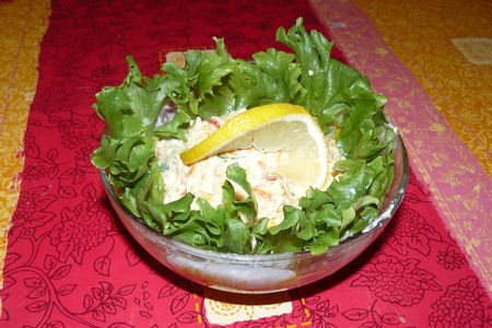 Фото к рецепту: Салат "золотая осень" с морепродуктами