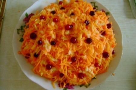 Фото к рецепту: Салат «оранжевое настроение»