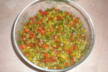 Фото к рецепту: Овощной салат «бисер»