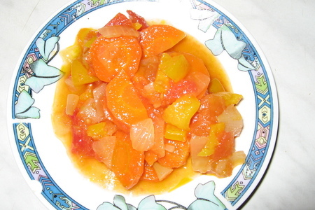 Фото к рецепту: Салат из маринованных овощей
