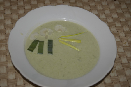 Фото к рецепту: Луковый суп-пюре
