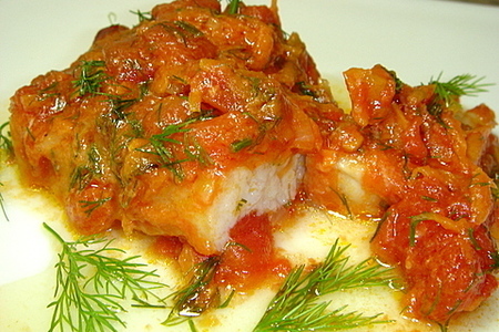 Фото к рецепту: Рыба  с помидорами