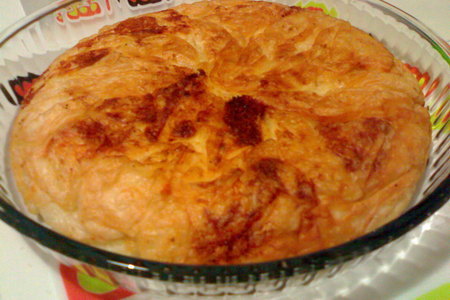 Фото к рецепту: Сваренный пирог (su böreği)