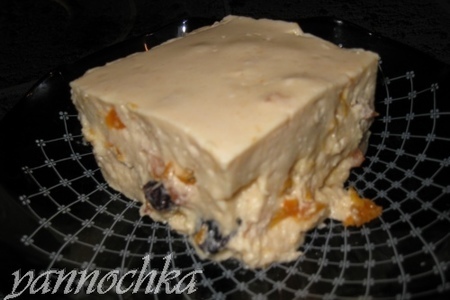 Фото к рецепту: Творожный десерт "божурка"