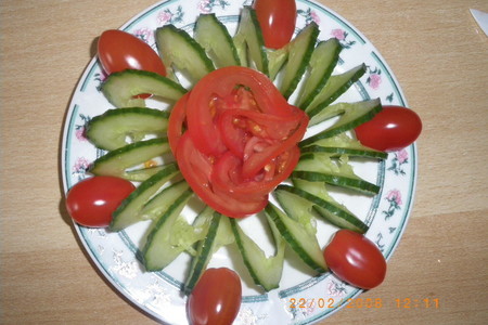 Фото к рецепту: Украшение для салатов