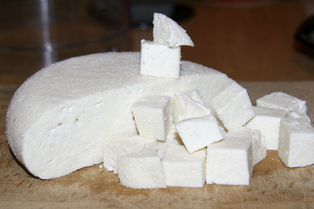 Фото к рецепту: Домашний сыр (панир)