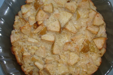 Фото к рецепту: Шарлотка (яблочный пирог)