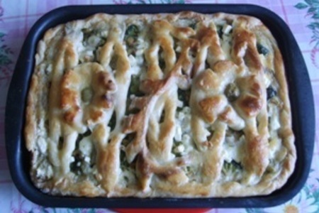 Фото к рецепту: Пирог с картофелем и брокколи
