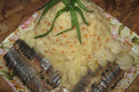 Фото к рецепту: Картофельный ананас