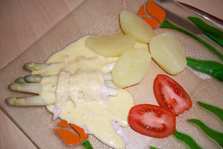 Белая спаржа в сливочном соусе