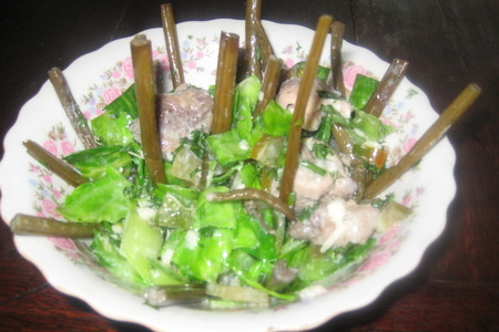 Фото к рецепту: Русско-вьетнамский салат "земля - воздух".