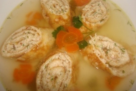 Фото к рецепту: Суп с блинчиками