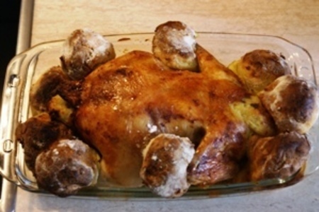 Фото к рецепту: Курица, фаршированная картофелем
