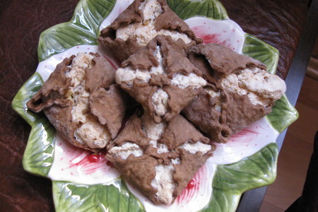 Фото к рецепту: Печенье "воздушный поцелуй" с ореховым безе