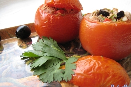 Фото к рецепту: Марроканские помидоры, фаршированные тунцом