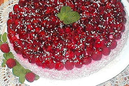 Торт  "ягода - малина"