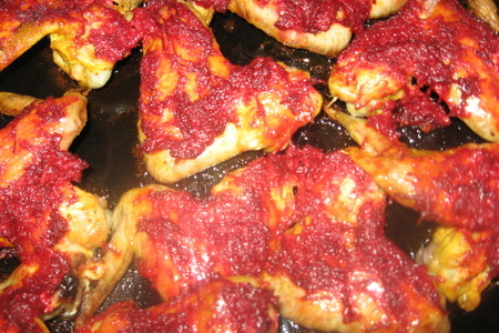 Фото к рецепту: Крылышки куриные рубиновые
