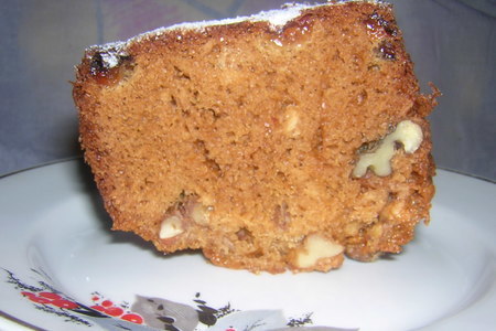 Фото к рецепту: Медово-ореховый кекс