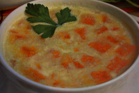 Фото к рецепту: Суп молочный с овощами