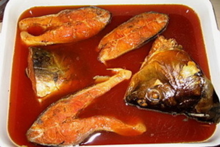 Фото к рецепту: Царская заливная рыба