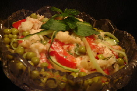 Фото к рецепту: Салат из цветной капусты с куриной грудкой