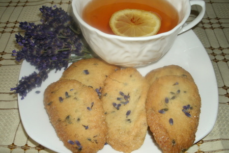 Фото к рецепту: Печенье с  лавандои