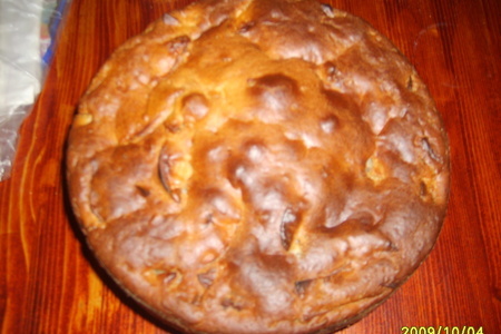 Фото к рецепту: Пирог яблочный на кефире