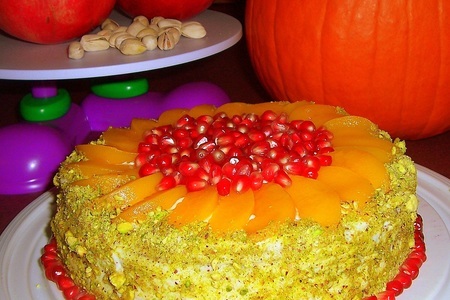 Фото к рецепту: Тыквенный торт с цитрусовой ноткой
