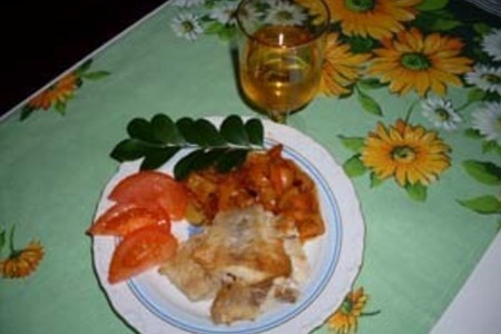 Фото к рецепту: Рыба в овощном соусе.