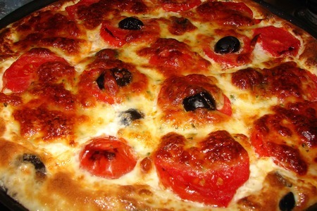Фото к рецепту: Макаронная запеканка  - пицца