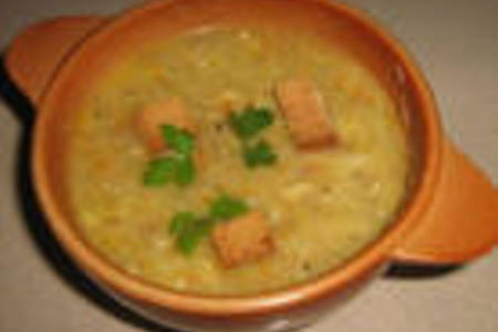 Фото к рецепту: Суп тертый с плавленным сырком