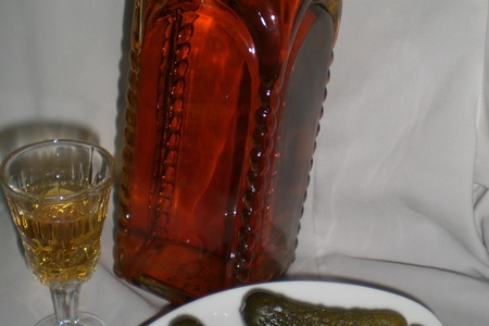 Можжевеловая водка (джин)