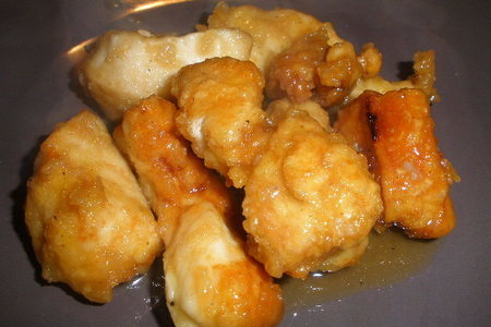 Фото к рецепту: Курица в цитрусовой подливе (orange chicken)