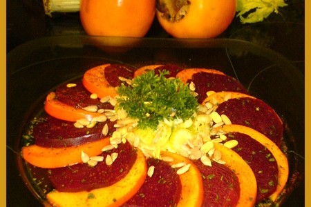 Фото к рецепту: Салат - оранжевая фантазия