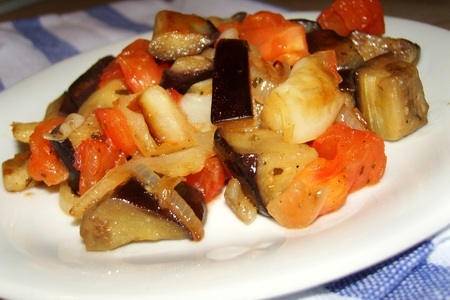 Фото к рецепту: Горячий салат ratatouille