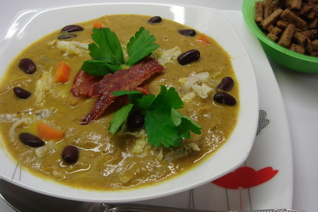 Фото к рецепту: Зимний овощной суп.