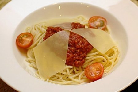 Фото к рецепту: Паста с соусом болоньезе.